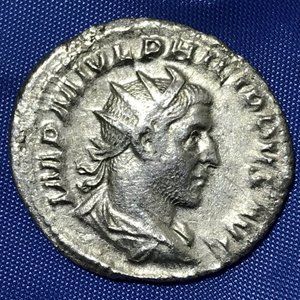 Authentic Philip I The Arab 244-249 AD Silver Antoninianus Ancient Roman Coin